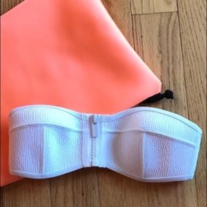 Triangl bikini Top ONLY